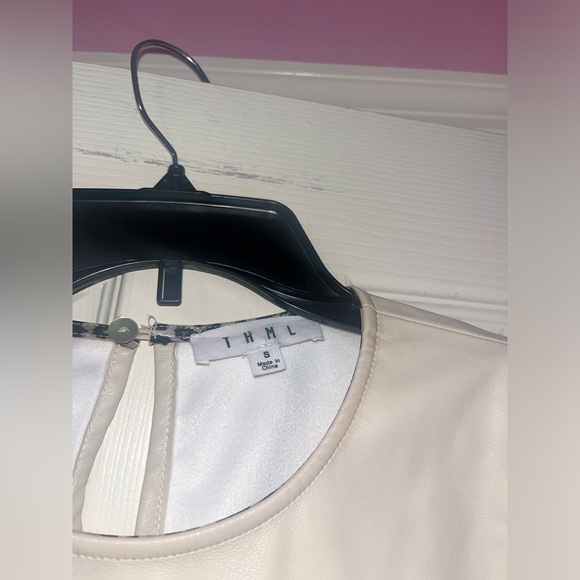 THML women's 3/4 length sleeve pleather top - Picture 4 of 4